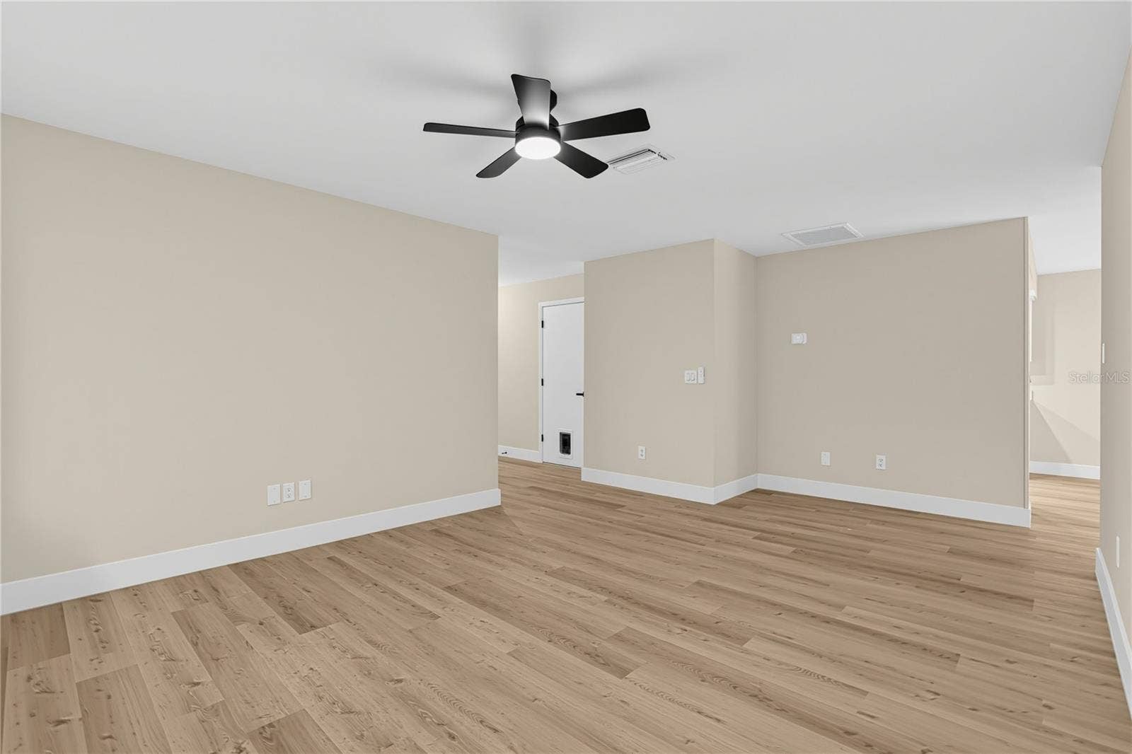 2612 51ST AVENUE W, Bradenton, FL 34207 2612 51ST AVENUE W, Bradenton, FL 34207