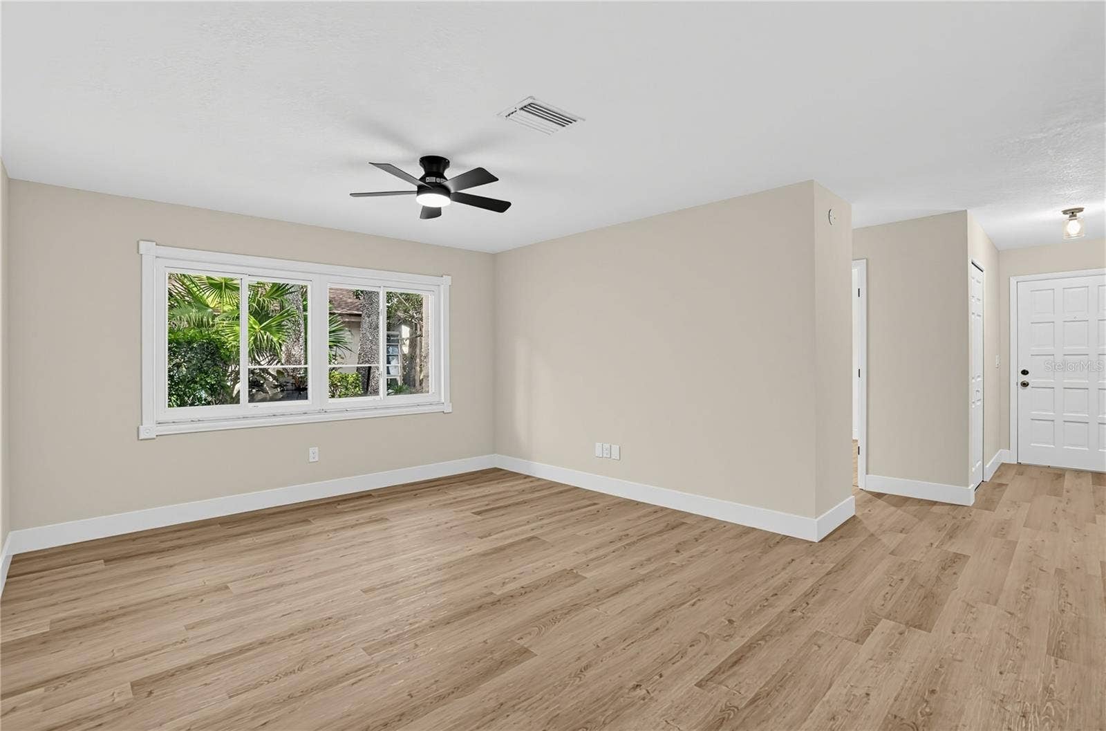 2612 51ST AVENUE W, Bradenton, FL 34207 2612 51ST AVENUE W, Bradenton, FL 34207