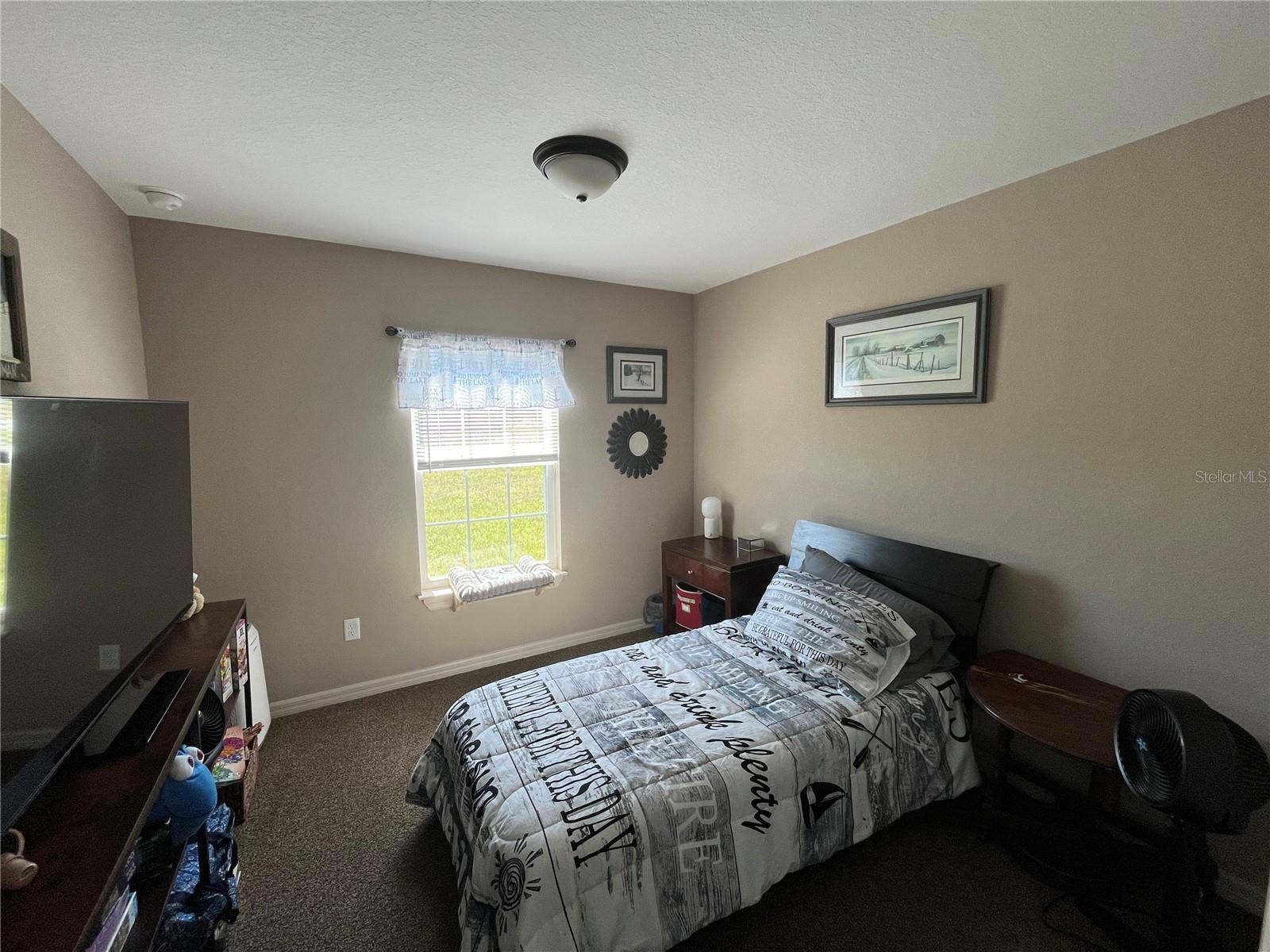 115 MALAUKA RADIAL, Ocklawaha, FL 32179 Bedroom 1