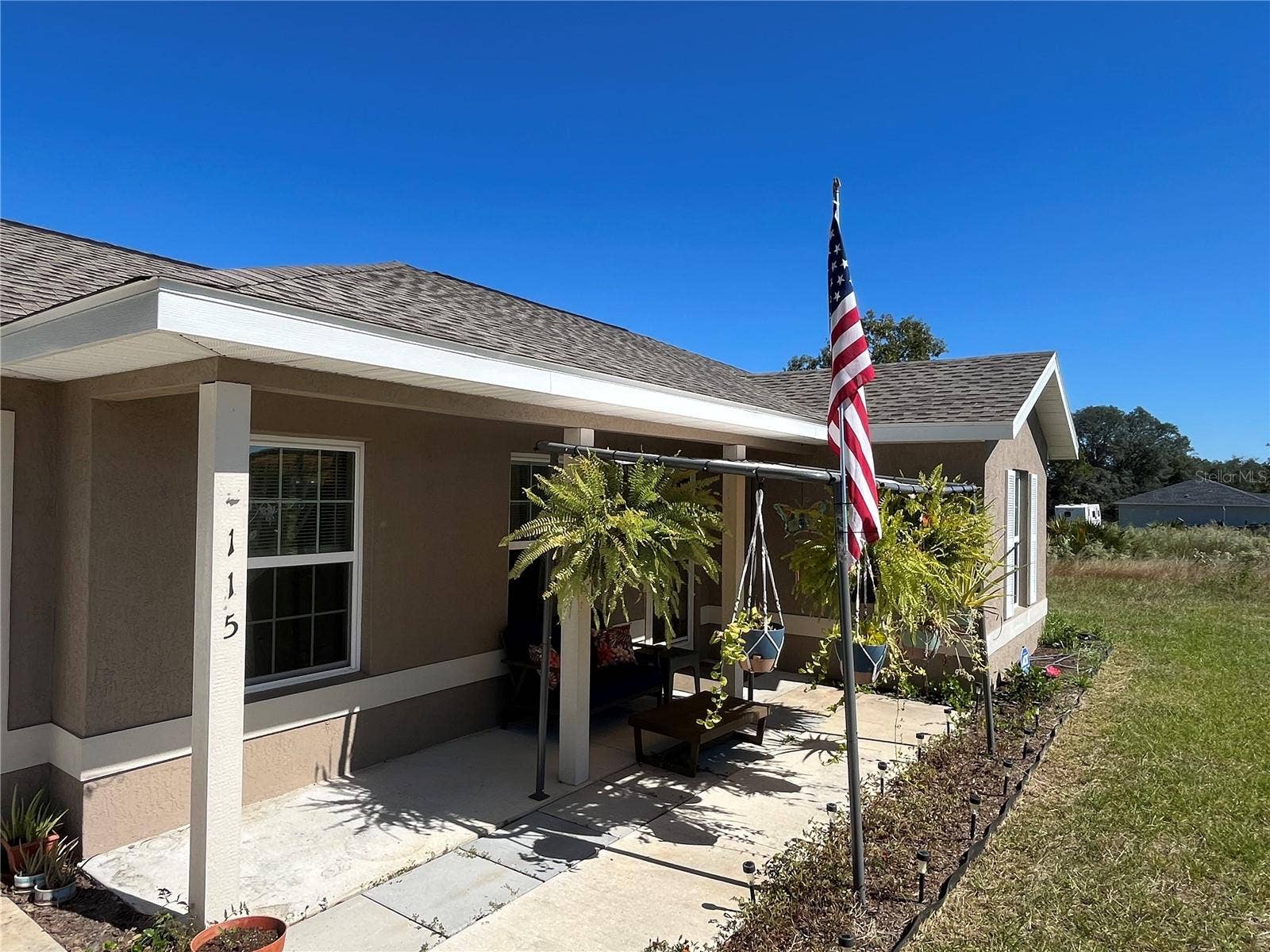 115 MALAUKA RADIAL, Ocklawaha, FL 32179 115 MALAUKA RADIAL, Ocklawaha, FL 32179