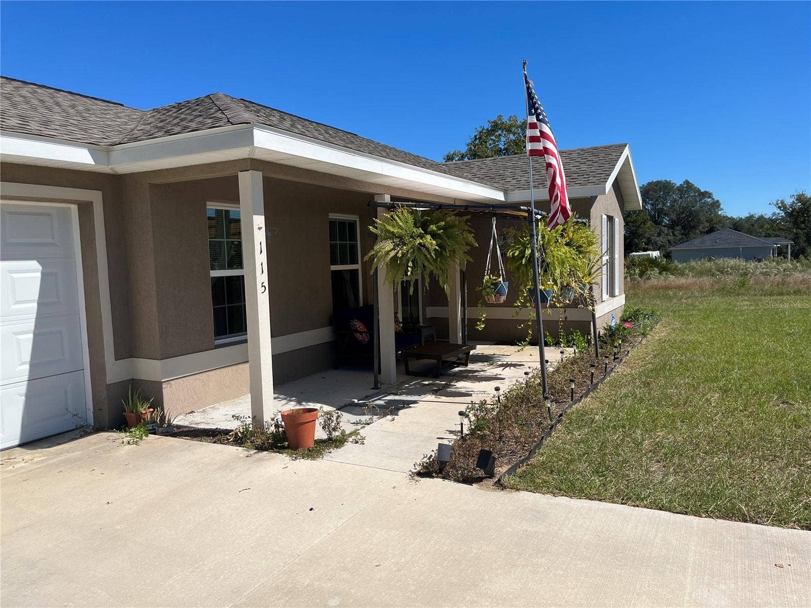 115 MALAUKA RADIAL, Ocklawaha, FL 32179 115 MALAUKA RADIAL, Ocklawaha, FL 32179