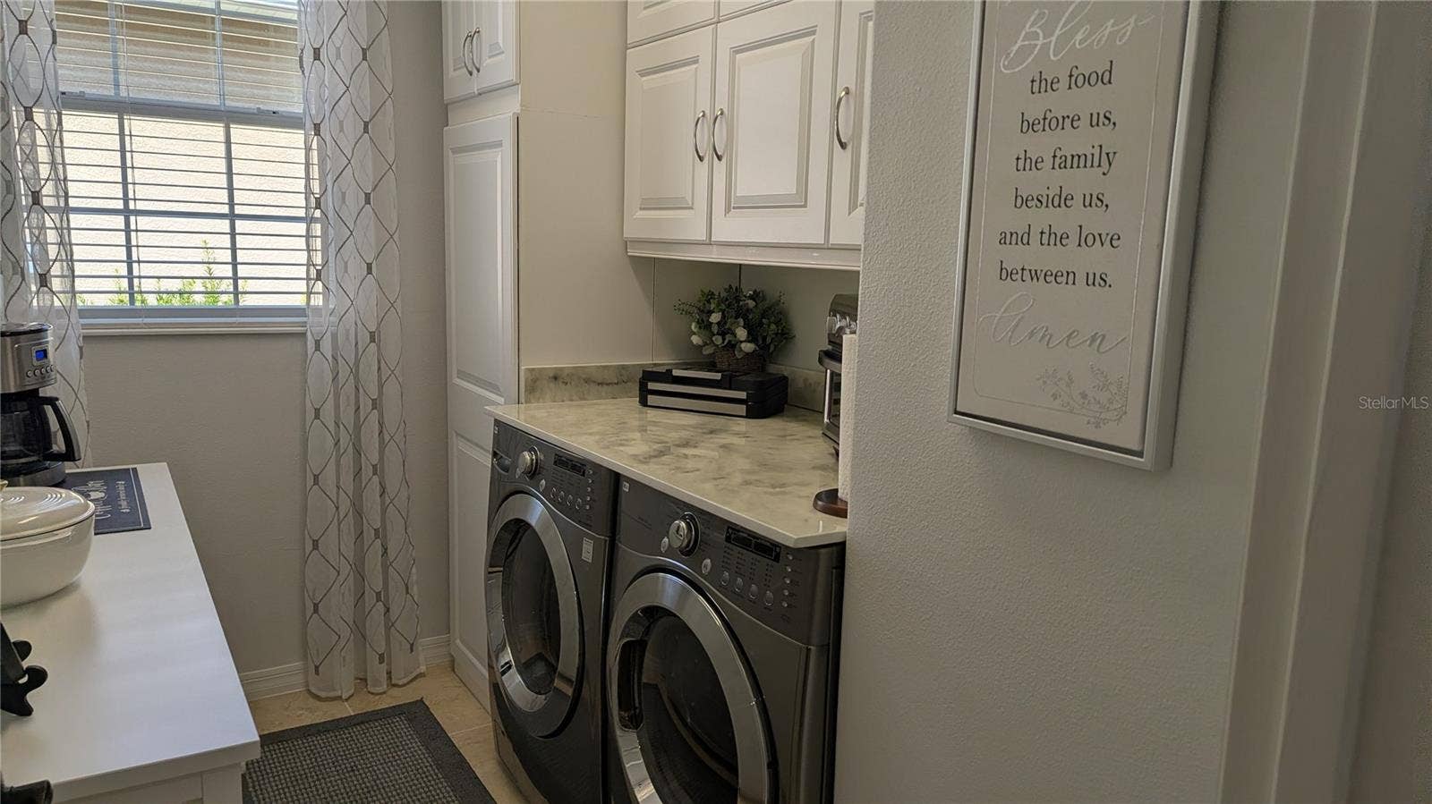 8610 SW 88TH LOOP, Ocala, FL 34481 Laundry Room/Coffee Area