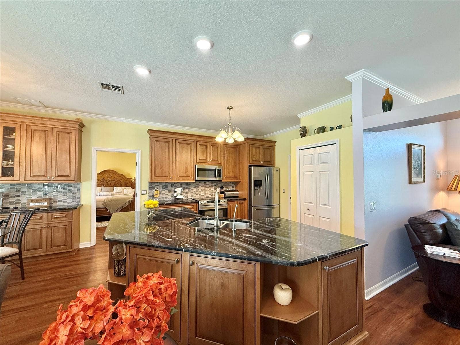 10565 SW 38TH AVENUE, Ocala, FL 34476 10565 SW 38TH AVENUE, Ocala, FL 34476