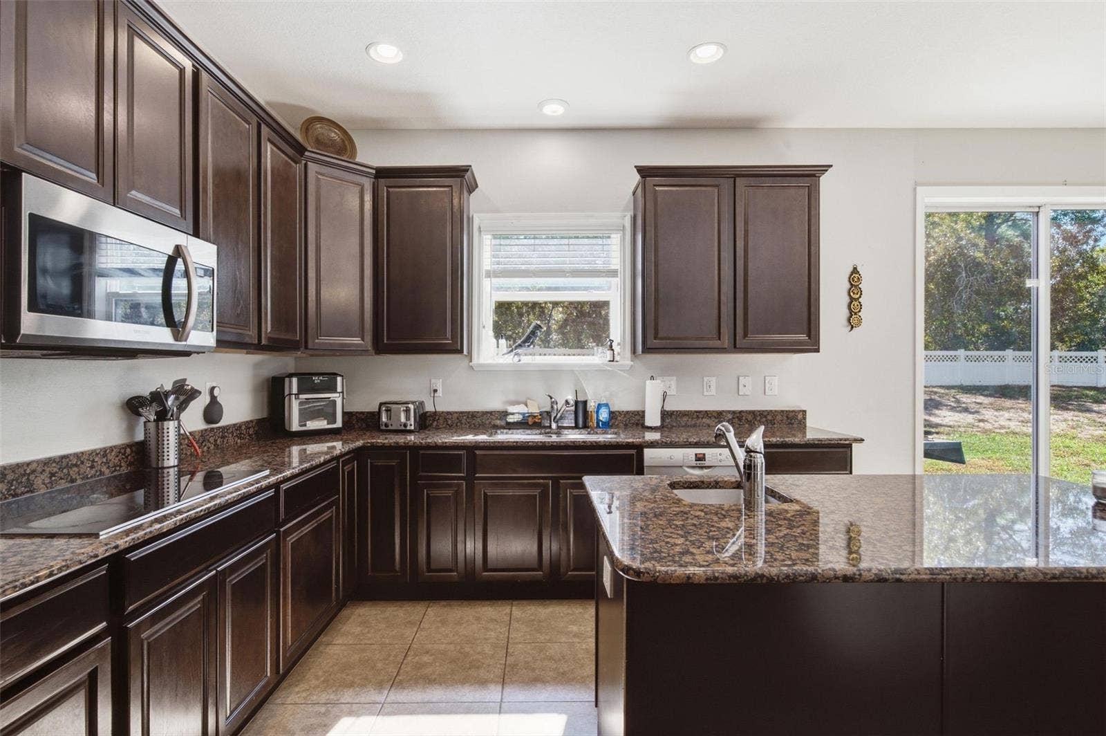 216 LINDER DRIVE, Homosassa, FL 34446