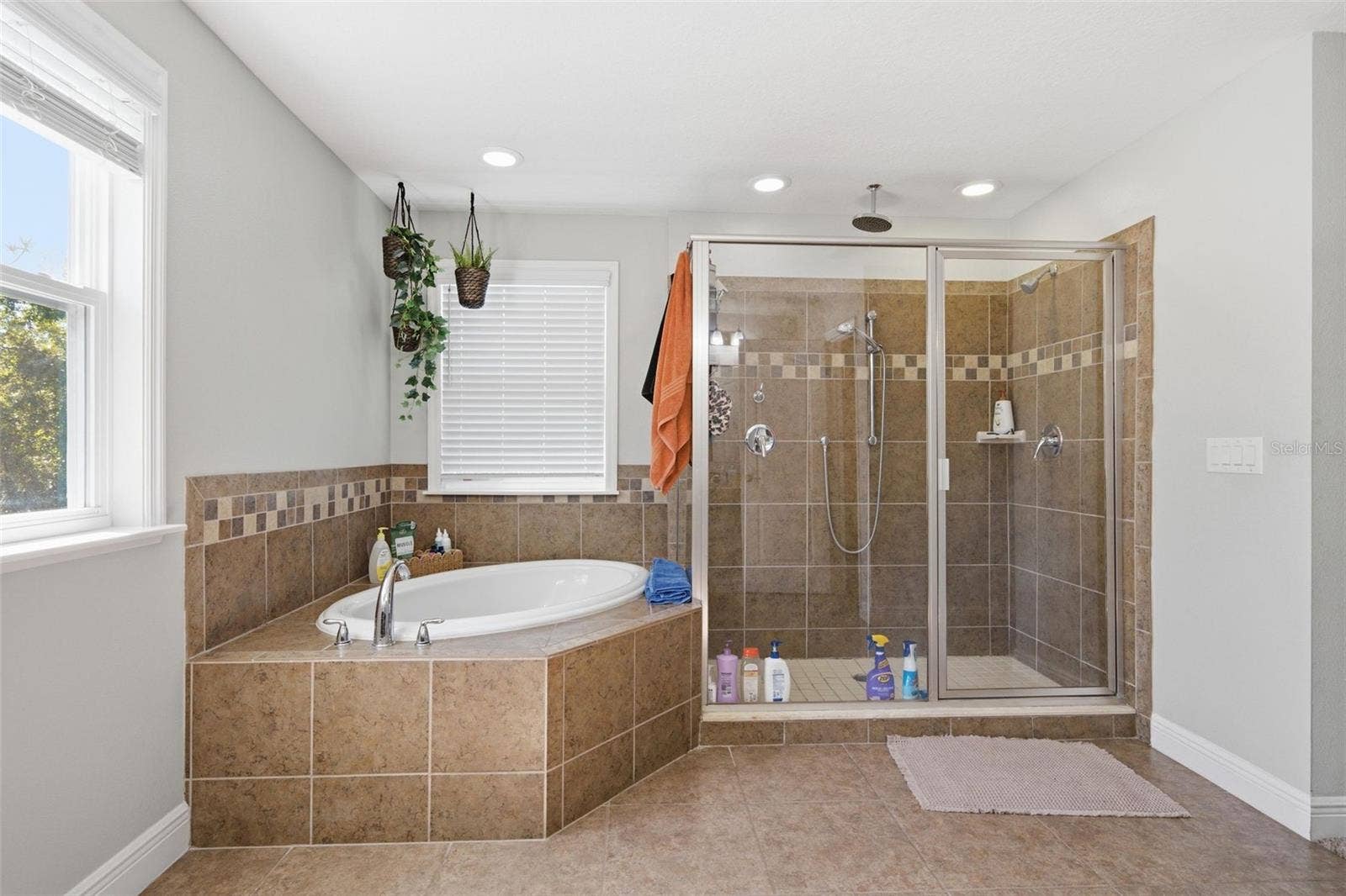 216 LINDER DRIVE, Homosassa, FL 34446