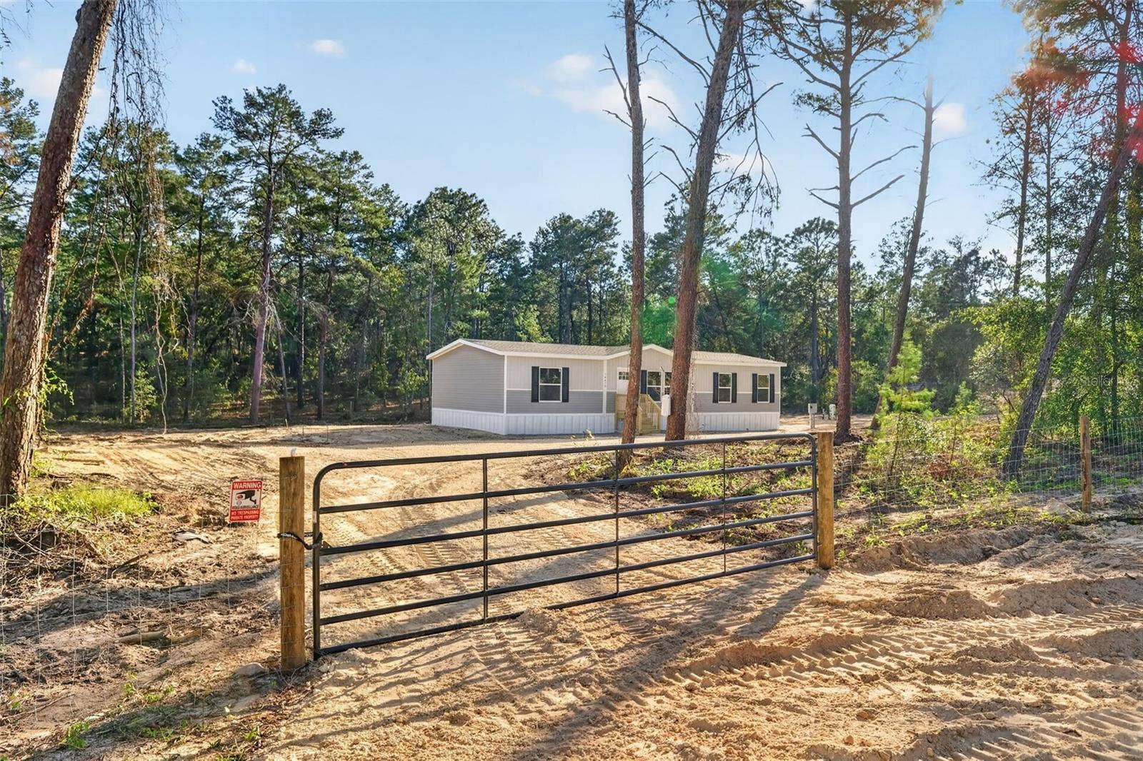 14470 SE 8TH STREET, Williston, FL 32696 14470 SE 8TH STREET, Williston, FL 32696