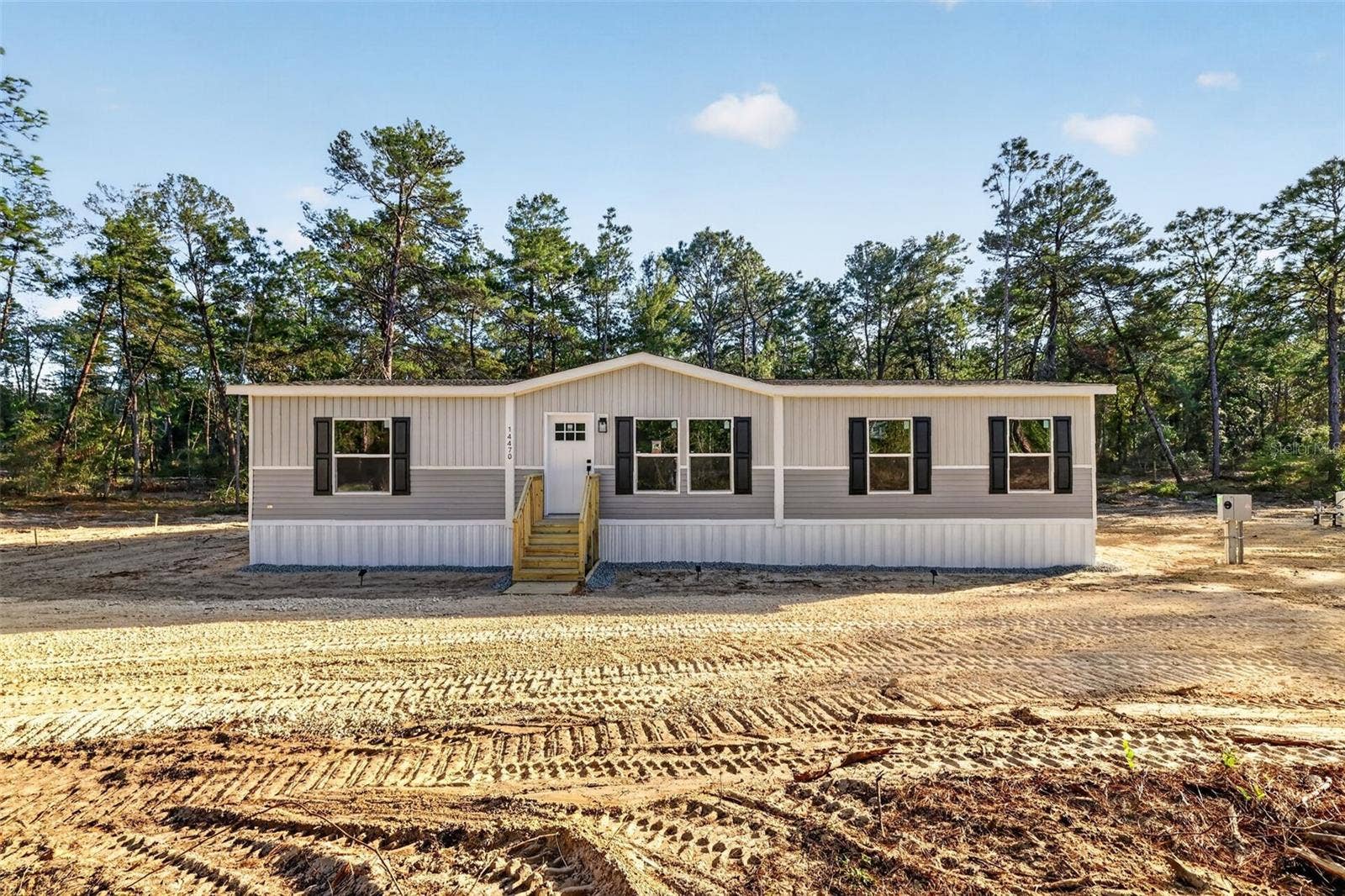 14470 SE 8TH STREET, Williston, FL 32696 14470 SE 8TH STREET, Williston, FL 32696