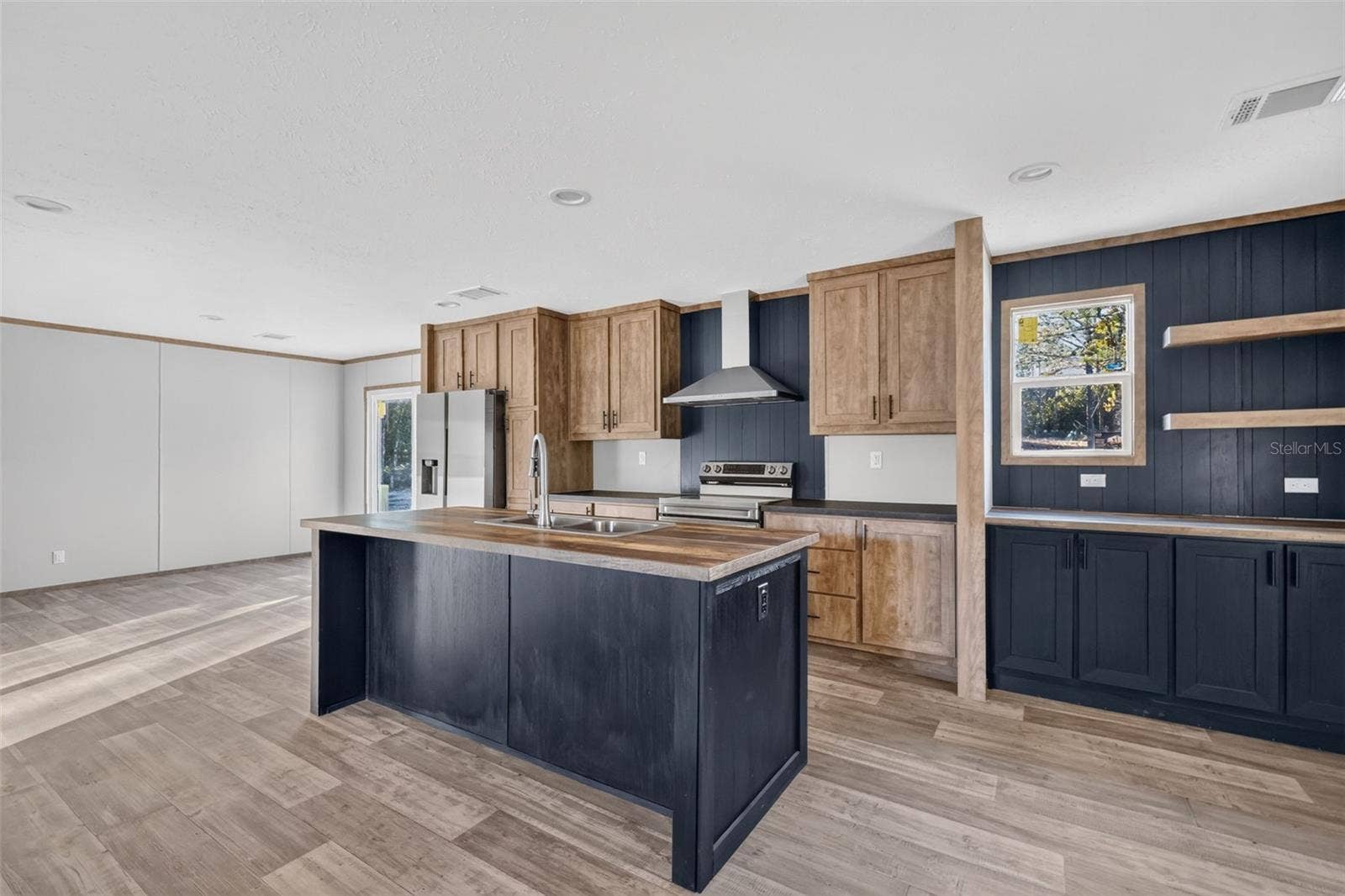 170 NE 138TH AVENUE, Williston, FL 32696