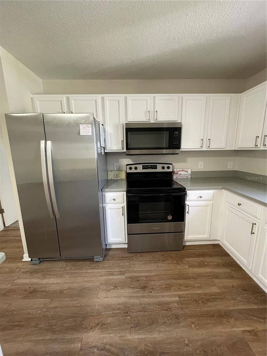 1657 LATTA COURT, The Villages, FL 32162 1657 LATTA COURT, The Villages, FL 32162