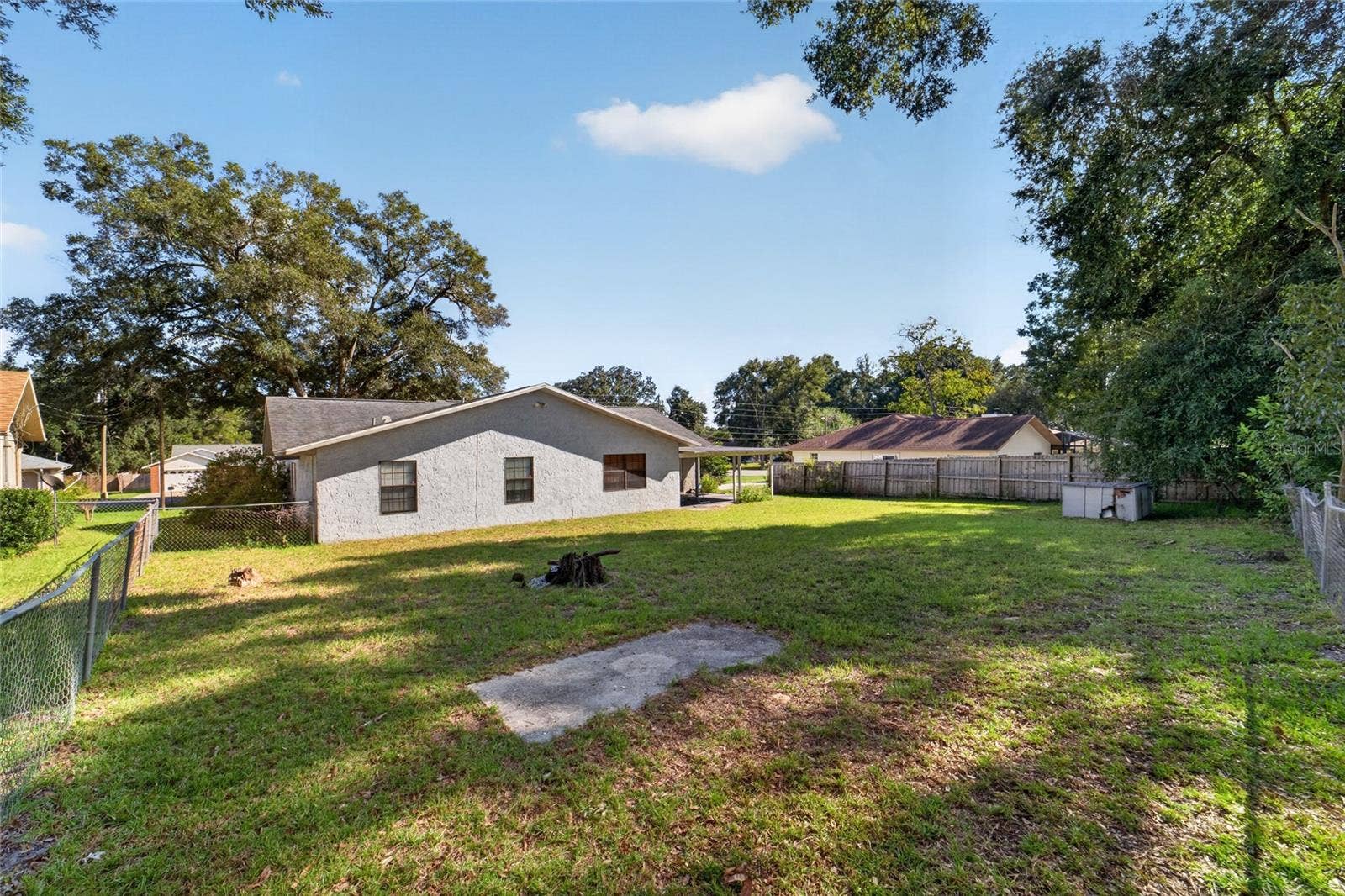 100 ALMOND ROAD, Ocala, FL 34472 100 ALMOND ROAD, Ocala, FL 34472