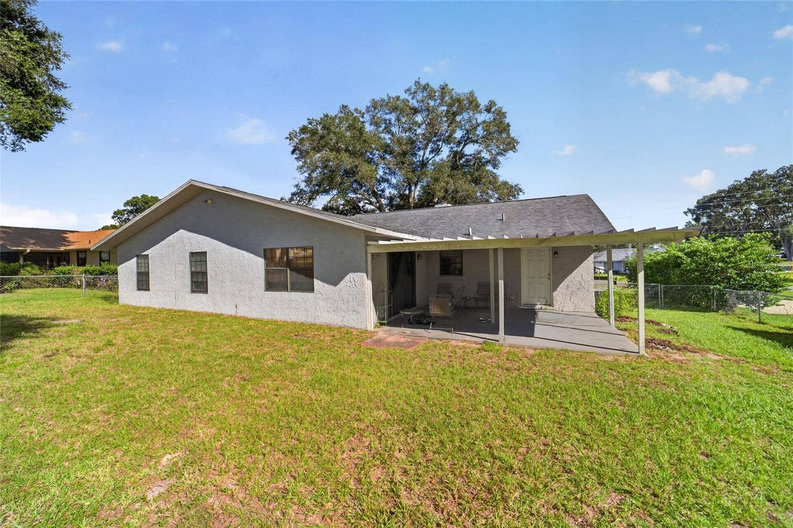 100 ALMOND ROAD, Ocala, FL 34472 100 ALMOND ROAD, Ocala, FL 34472