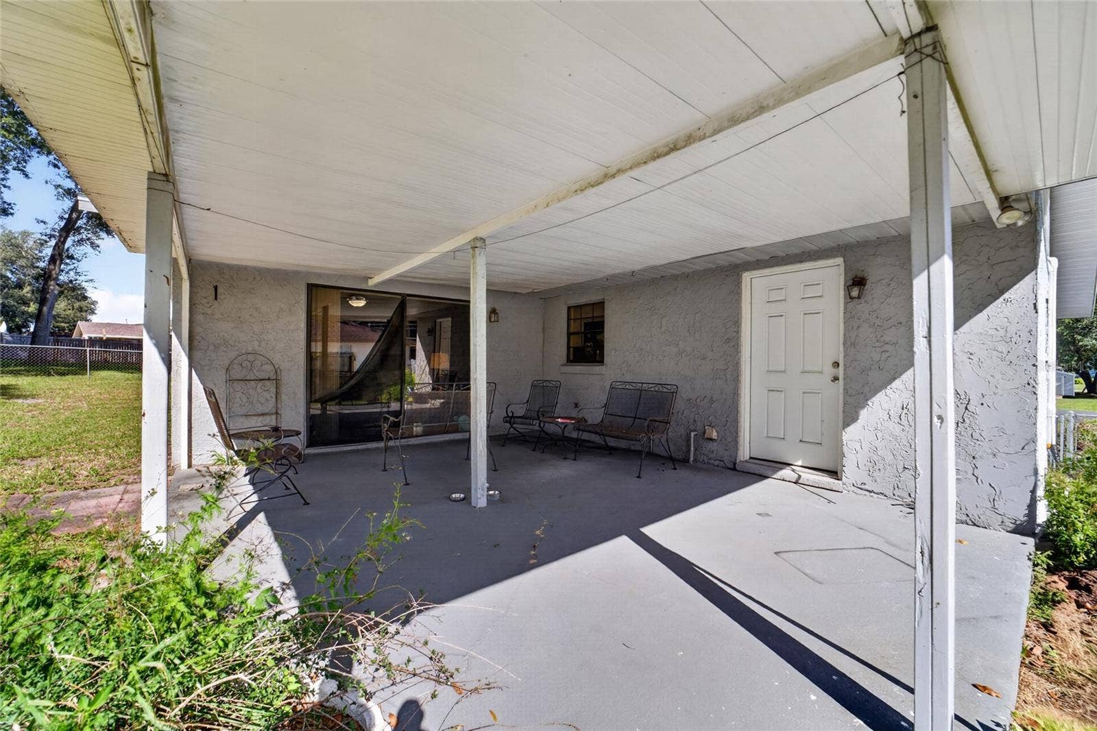100 ALMOND ROAD, Ocala, FL 34472 100 ALMOND ROAD, Ocala, FL 34472