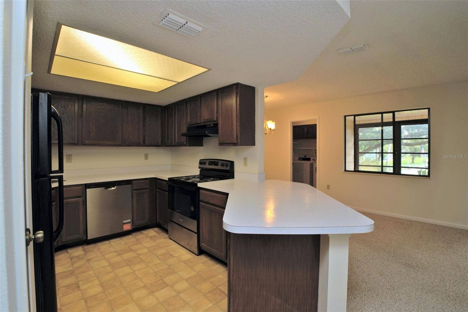 516 SILVER COURSE, #B, Ocala, FL 34472 Kitchen, Brand New Dishwasher and Range
