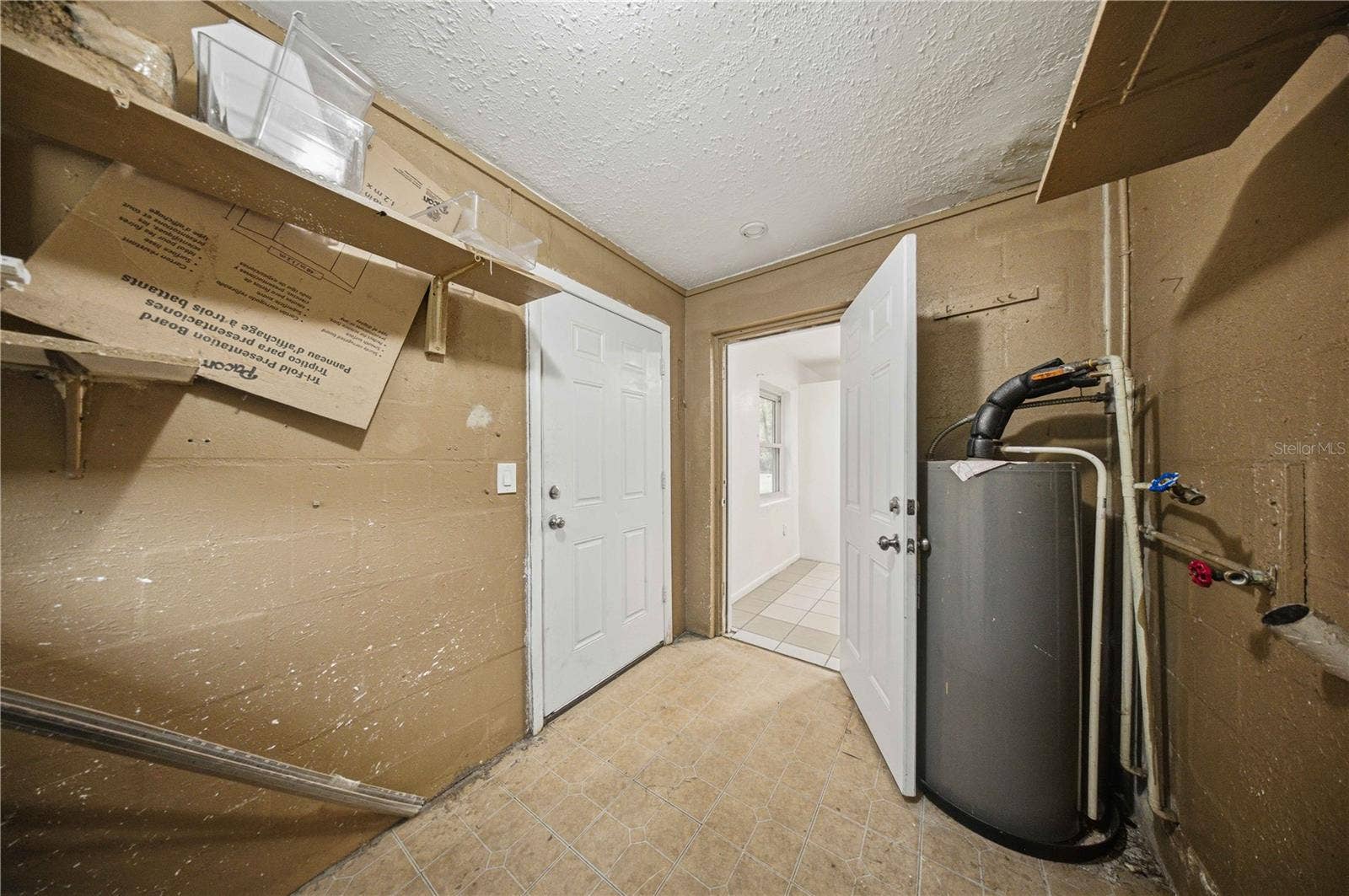 1322 NW 12TH AVENUE, Ocala, FL 34475 1322 NW 12TH AVENUE, Ocala, FL 34475