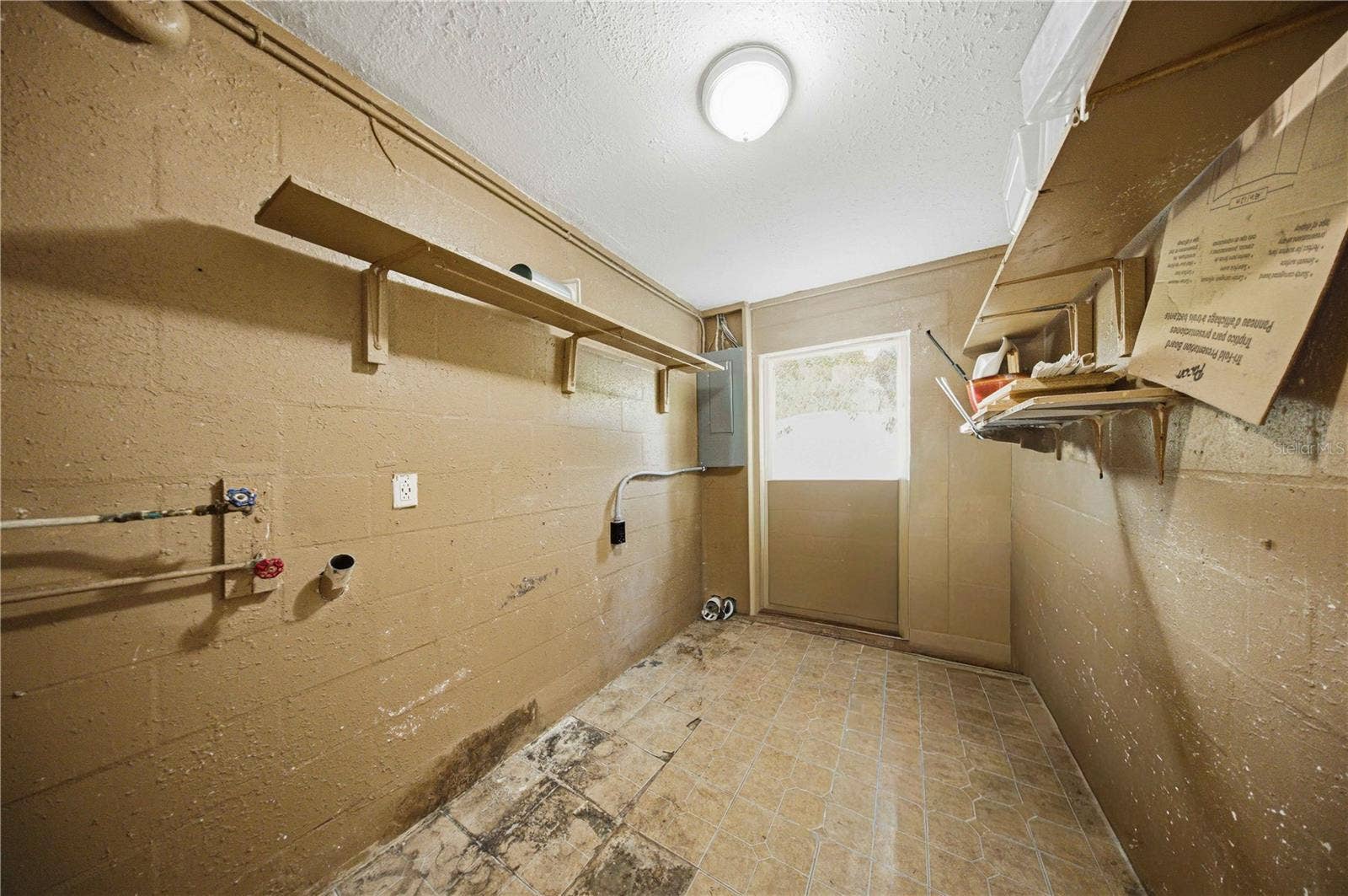 1322 NW 12TH AVENUE, Ocala, FL 34475 1322 NW 12TH AVENUE, Ocala, FL 34475