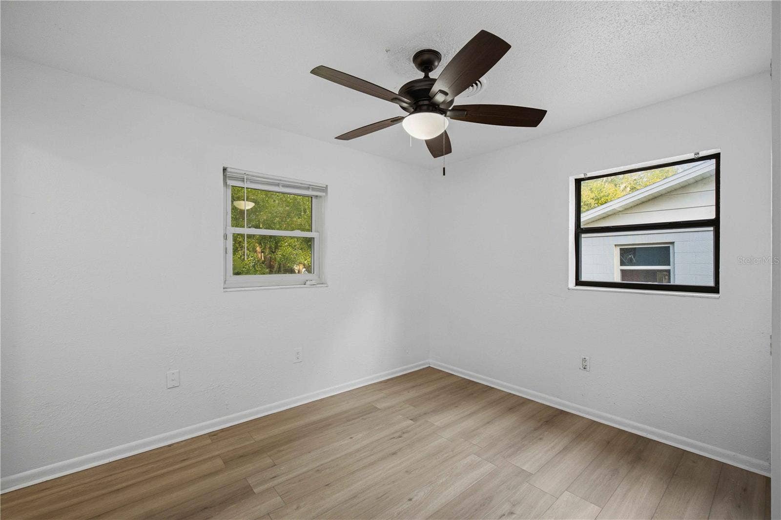 1322 NW 12TH AVENUE, Ocala, FL 34475 1322 NW 12TH AVENUE, Ocala, FL 34475