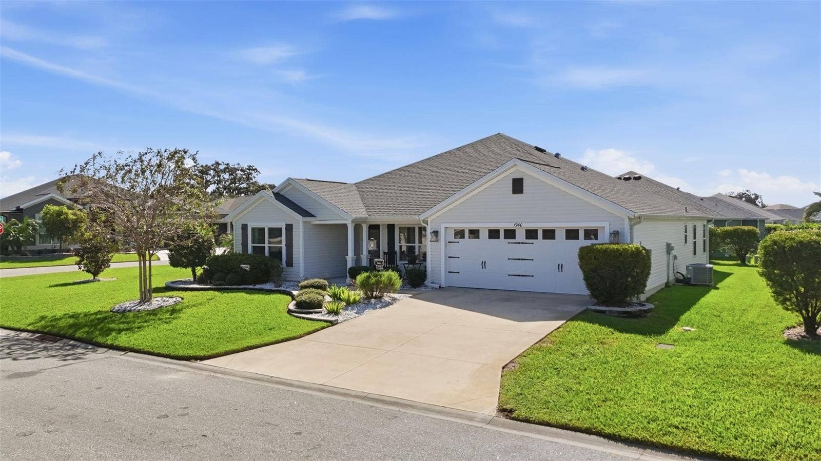 1940 DEMPSEY LANE, The Villages, FL 32163 Front