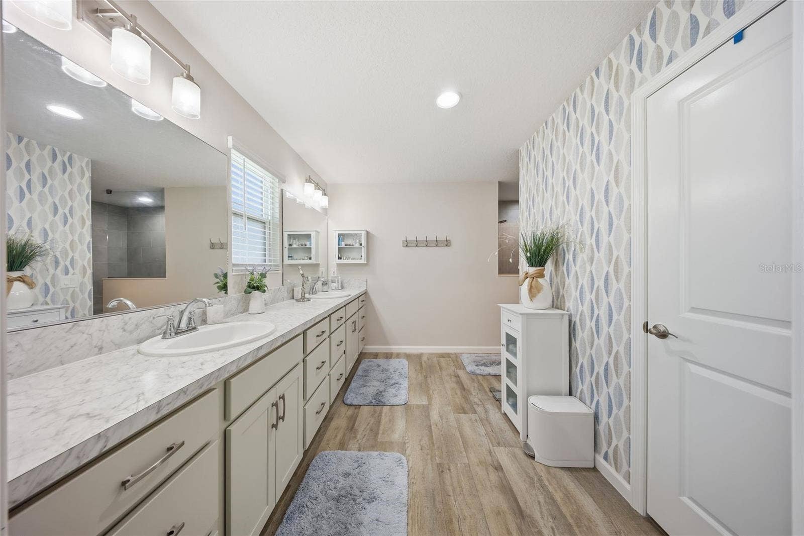 1940 DEMPSEY LANE, The Villages, FL 32163 Primary