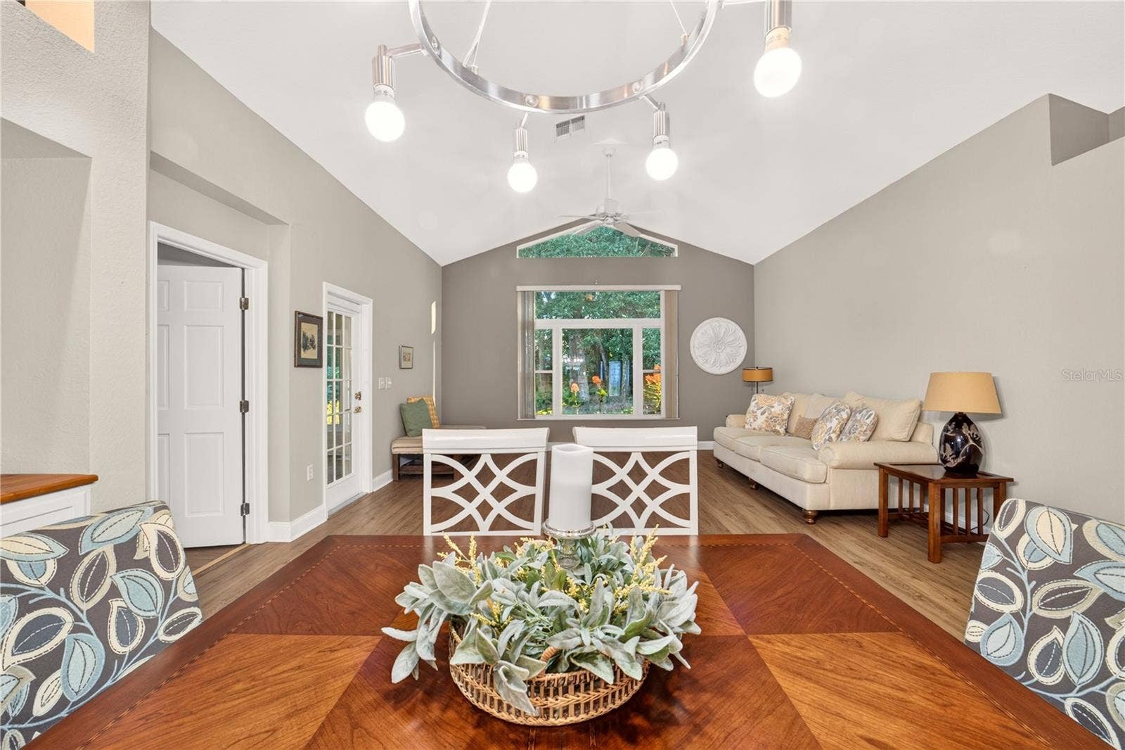 10983 SW 69TH CIRCLE, Ocala, FL 34476 10983 SW 69TH CIRCLE, Ocala, FL 34476