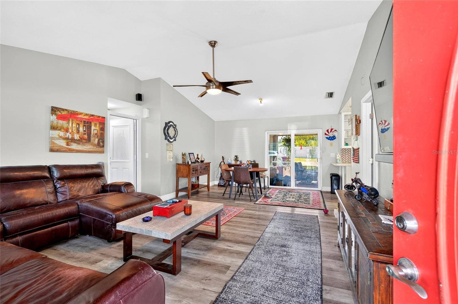 4092 SE 61ST PLACE, Ocala, FL 34480 4092 SE 61ST PLACE, Ocala, FL 34480