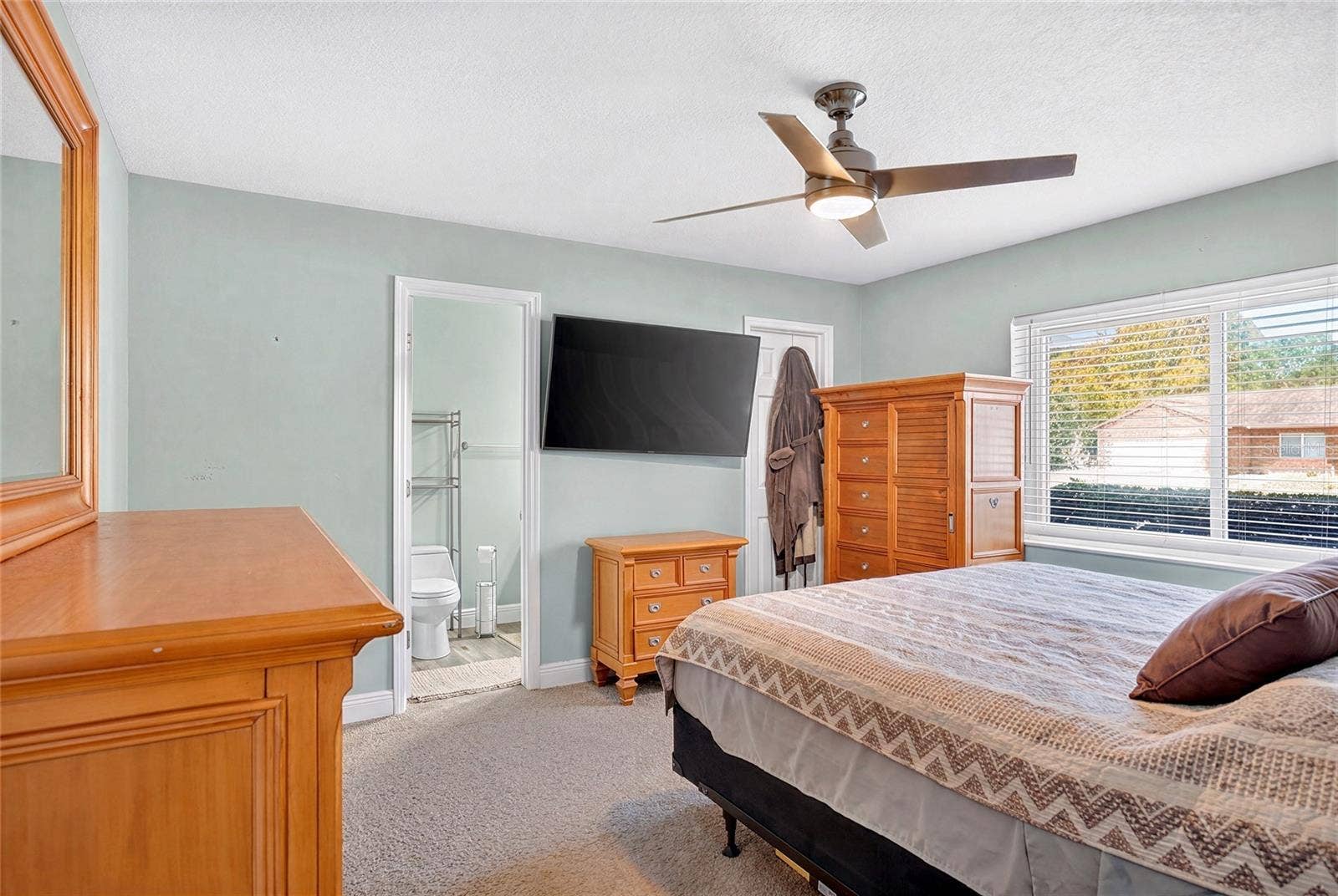 4092 SE 61ST PLACE, Ocala, FL 34480 4092 SE 61ST PLACE, Ocala, FL 34480