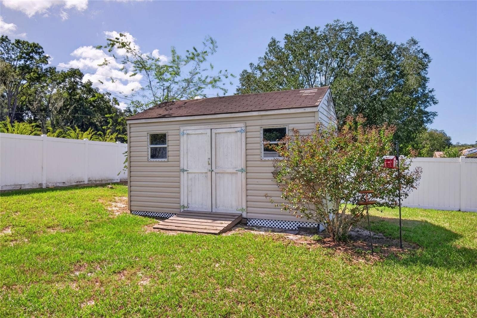 4092 SE 61ST PLACE, Ocala, FL 34480 4092 SE 61ST PLACE, Ocala, FL 34480