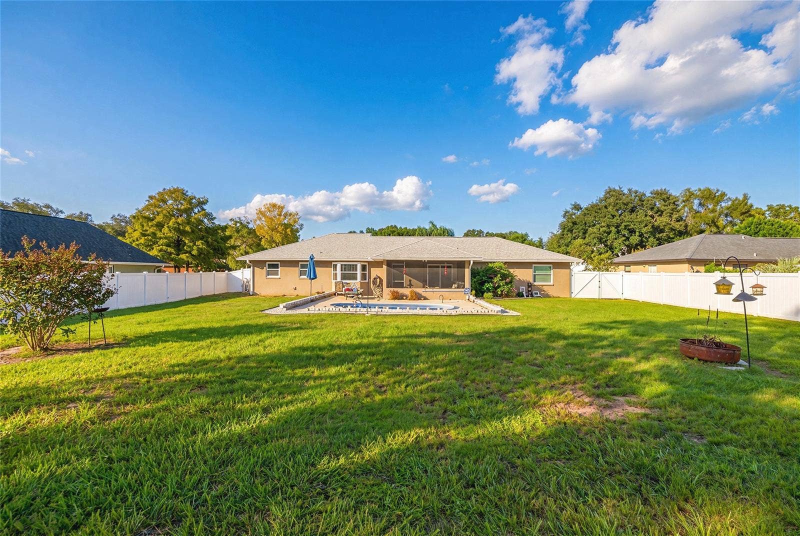 4092 SE 61ST PLACE, Ocala, FL 34480 4092 SE 61ST PLACE, Ocala, FL 34480