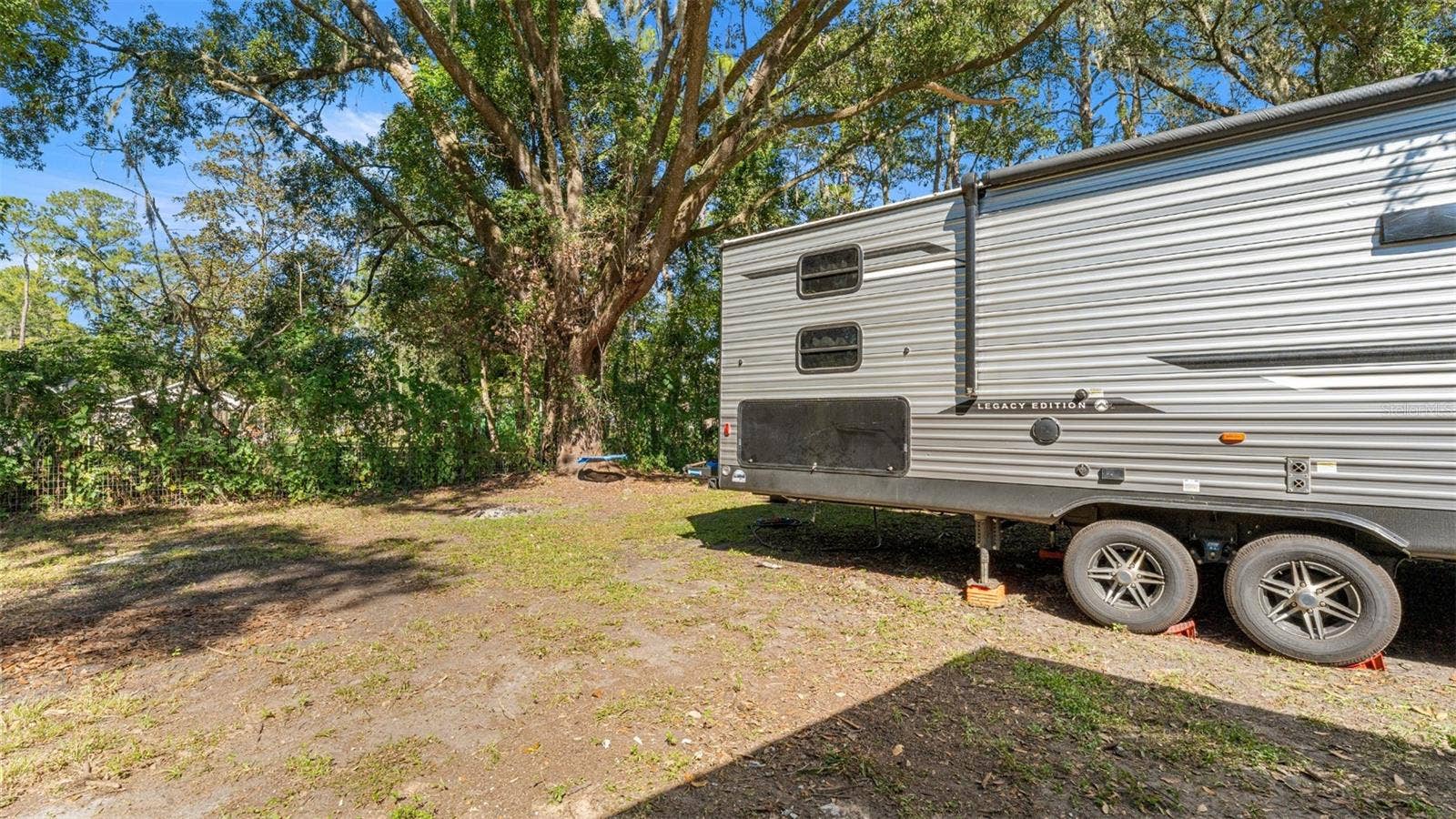 2410 NE 3RD PLACE, Gainesville, FL 32641