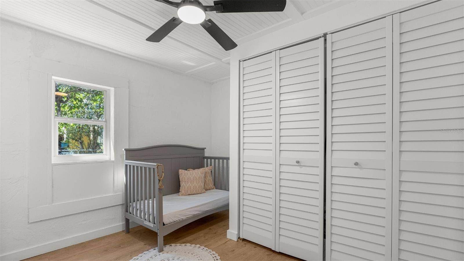 2410 NE 3RD PLACE, Gainesville, FL 32641
