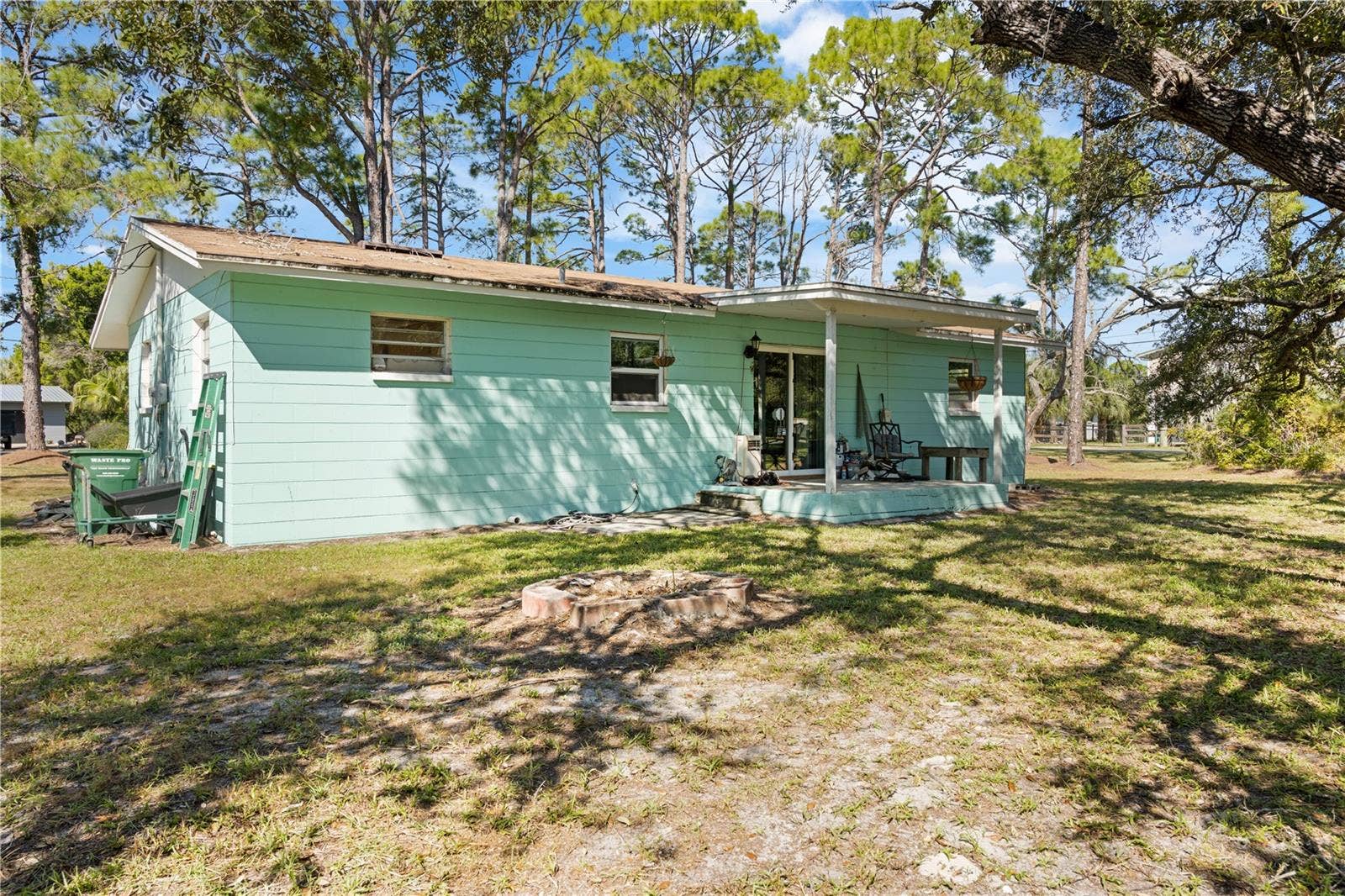 Cedar Key, FL 32625 Cedar Key, FL 32625