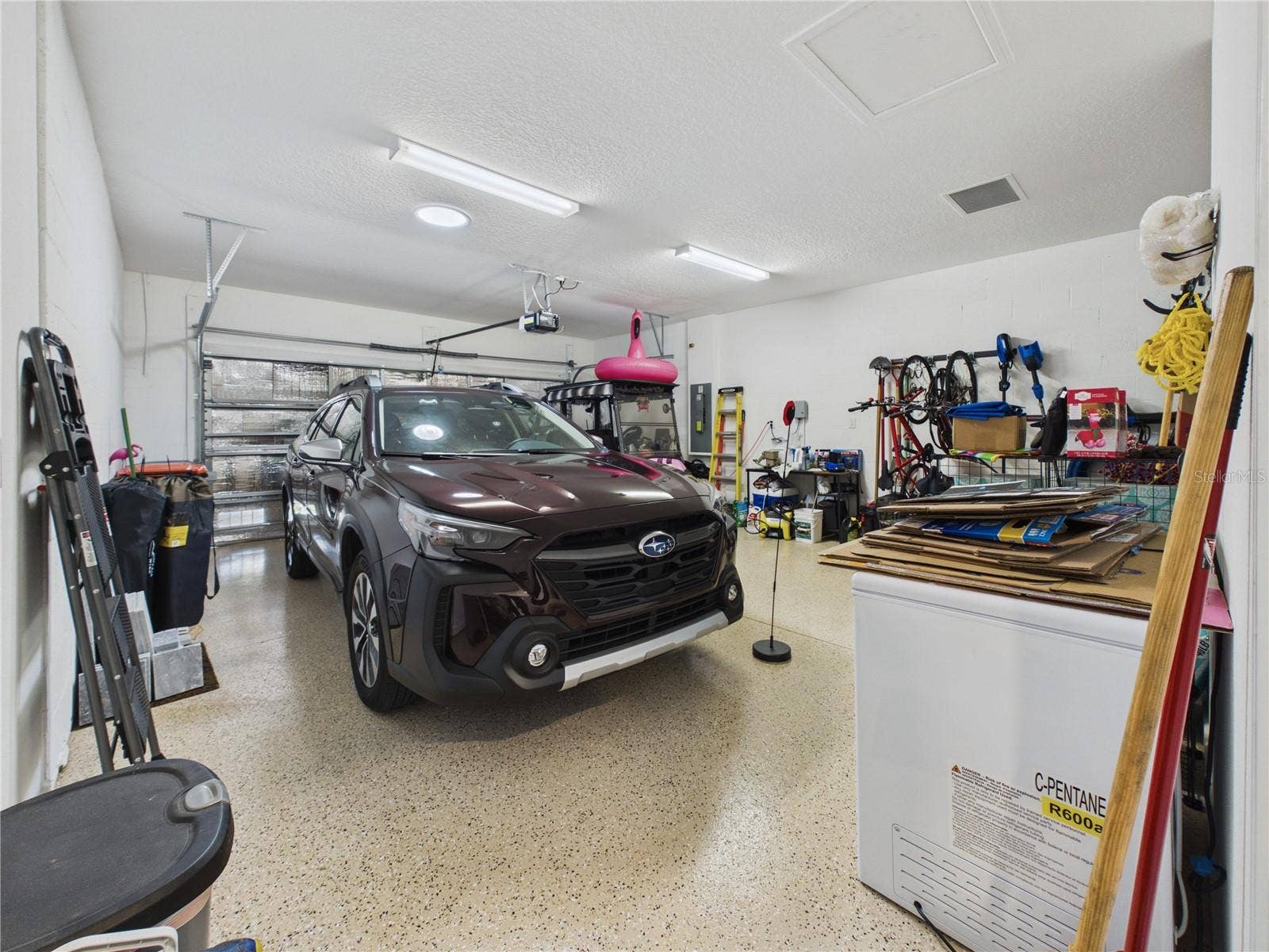 5387 SW 92ND AVENUE ROAD, Ocala, FL 34481 Garage