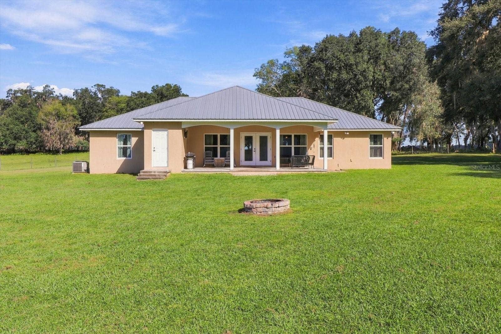 6420 CR 569, Center Hill, FL 33514 6420 CR 569, Center Hill, FL 33514