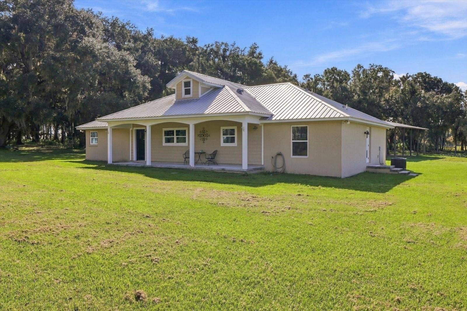6420 CR 569, Center Hill, FL 33514 6420 CR 569, Center Hill, FL 33514