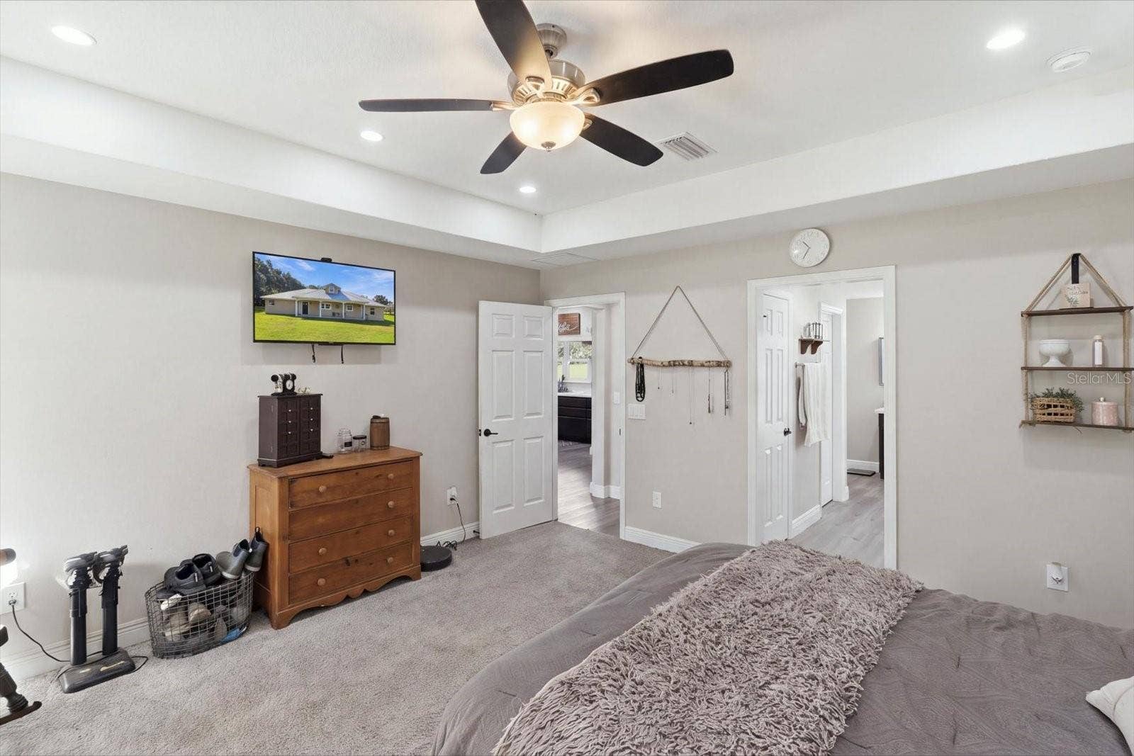 6420 CR 569, Center Hill, FL 33514 6420 CR 569, Center Hill, FL 33514