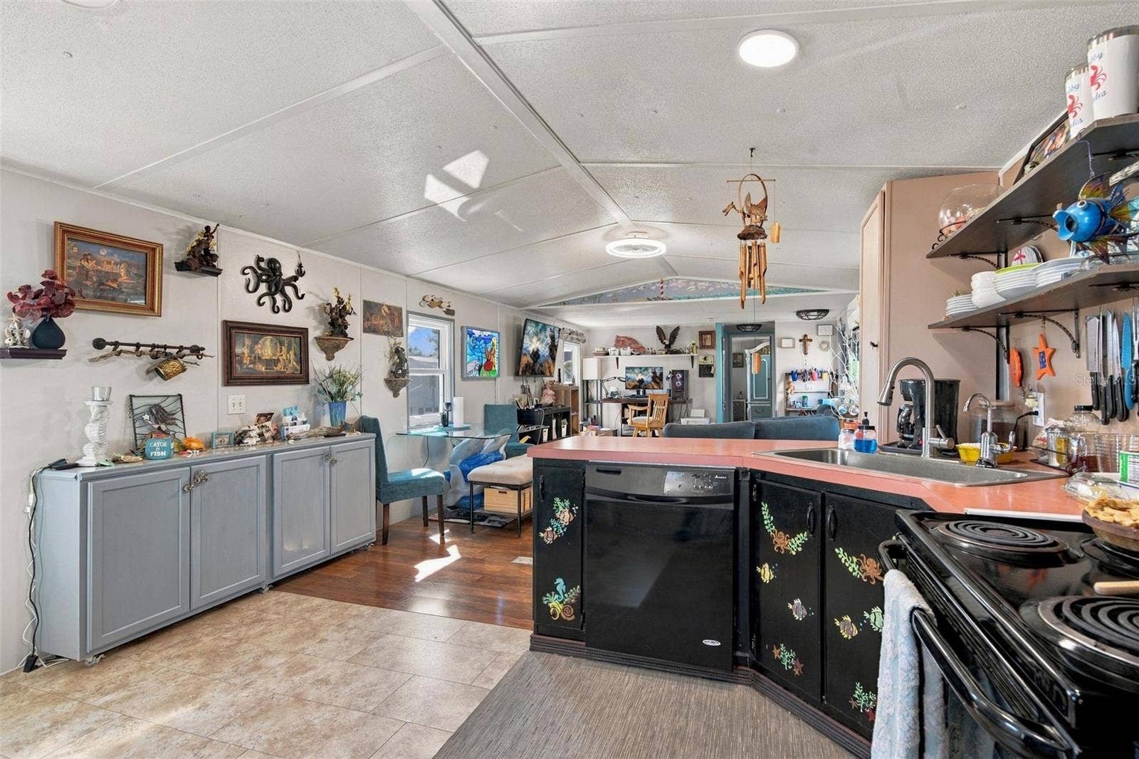 6813 CURLEW LANE, Hudson, FL 34667
