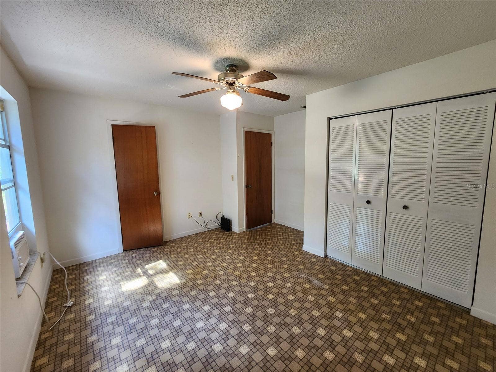 2274 NE 54TH PLACE, Ocala, FL 34479 2274 NE 54TH PLACE, Ocala, FL 34479