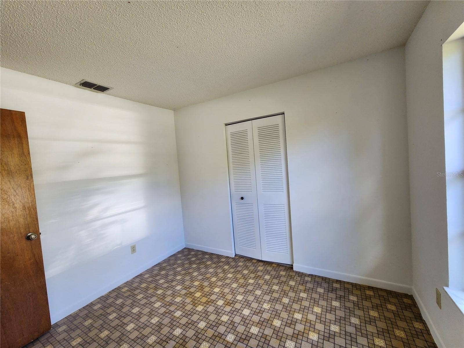 2274 NE 54TH PLACE, Ocala, FL 34479 2274 NE 54TH PLACE, Ocala, FL 34479