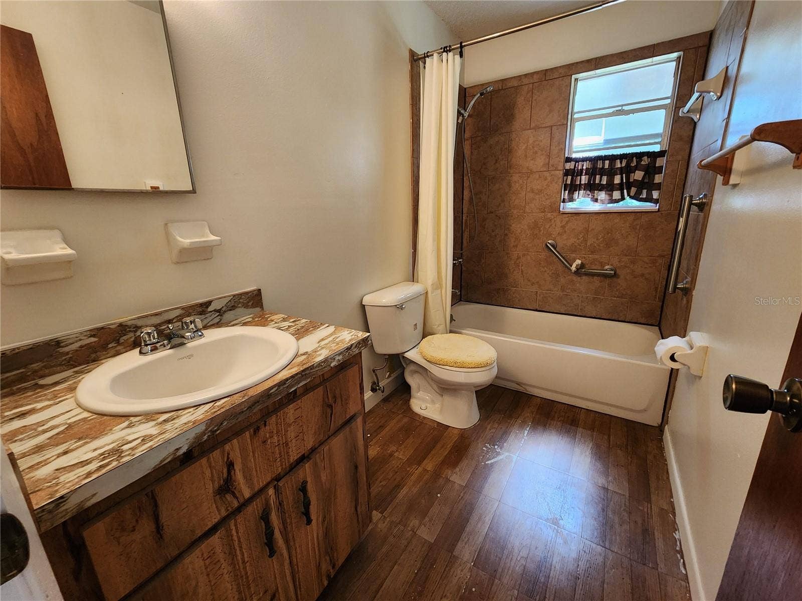 2274 NE 54TH PLACE, Ocala, FL 34479 2274 NE 54TH PLACE, Ocala, FL 34479