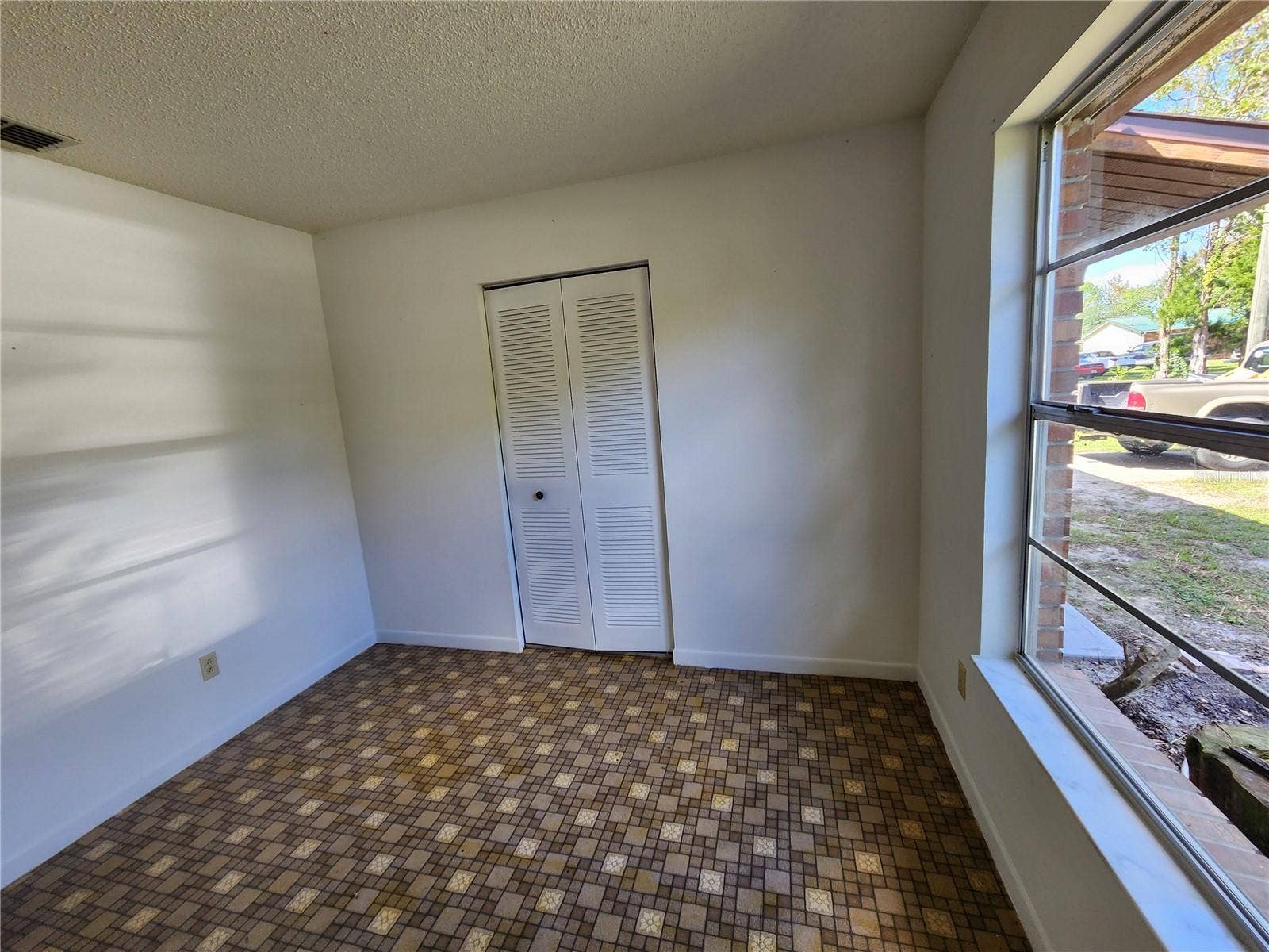 2274 NE 54TH PLACE, Ocala, FL 34479 2274 NE 54TH PLACE, Ocala, FL 34479