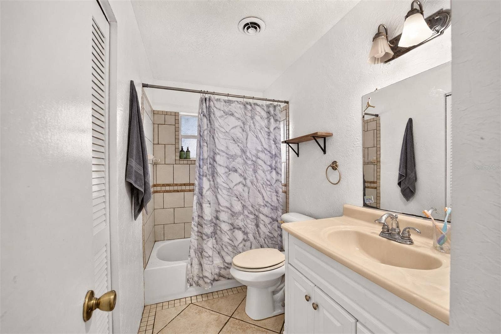 2009 NE 50TH STREET, Ocala, FL 34479 2009 NE 50TH STREET, Ocala, FL 34479