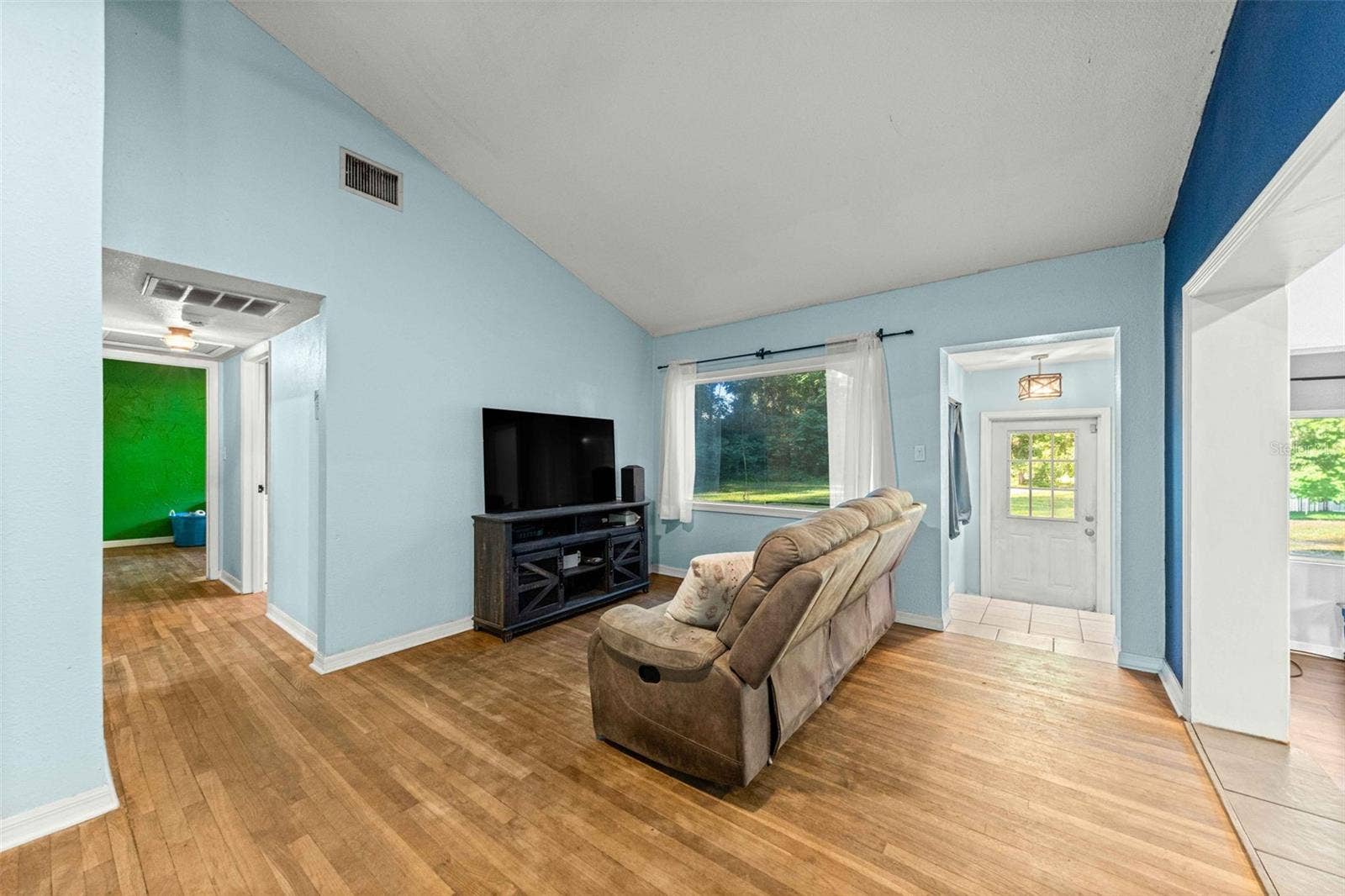4505 NW 19TH AVENUE, Ocala, FL 34475 4505 NW 19TH AVENUE, Ocala, FL 34475