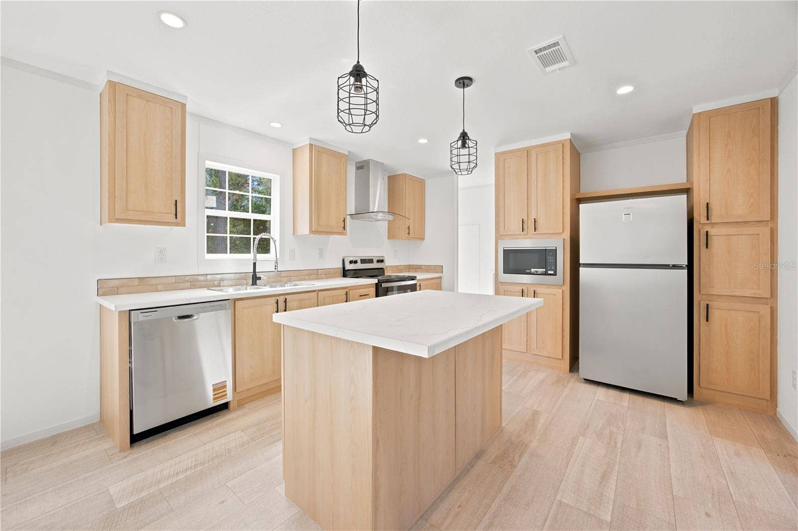 14330 SE 28TH STREET, Morriston, FL 32668 14330 SE 28TH STREET, Morriston, FL 32668