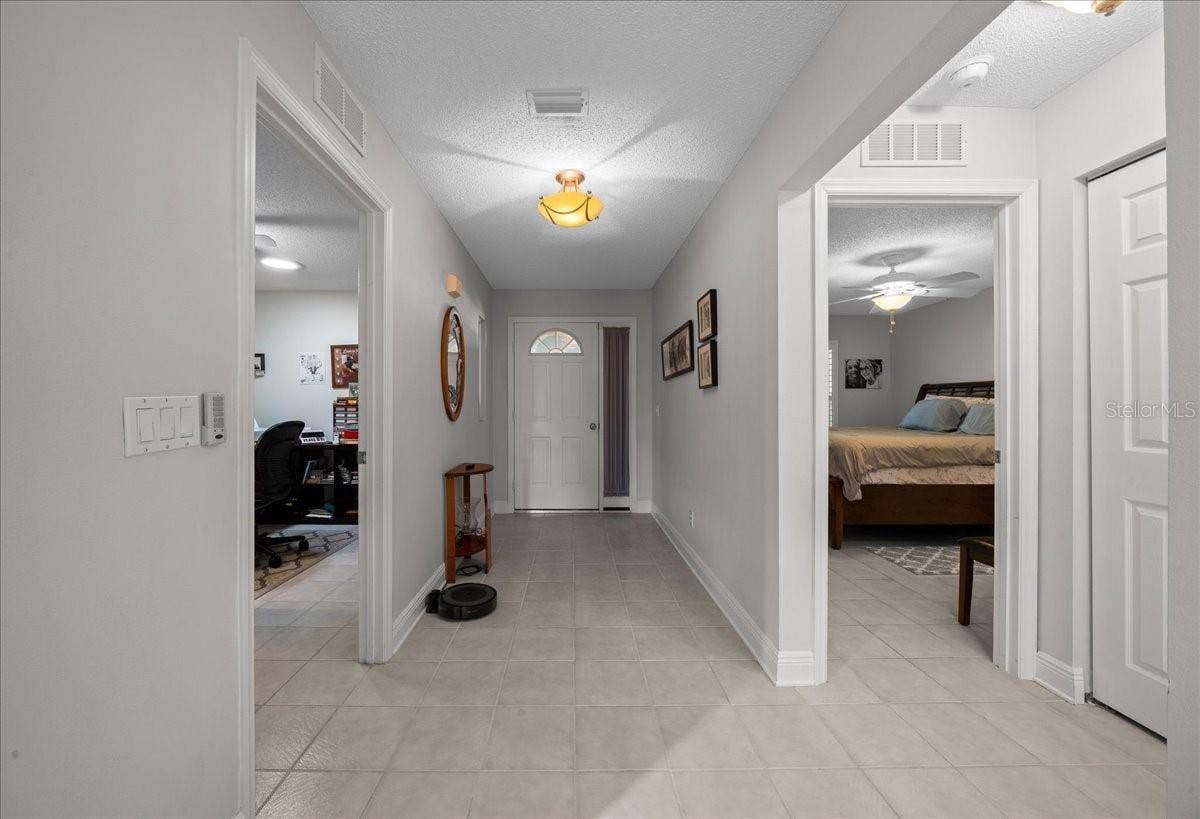 9085 SW 91ST CIRCLE, Ocala, FL 34481 9085 SW 91ST CIRCLE, Ocala, FL 34481