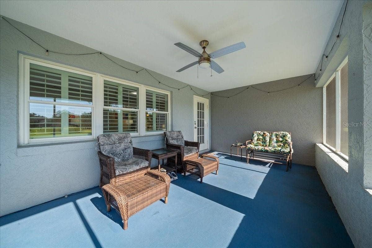 9085 SW 91ST CIRCLE, Ocala, FL 34481 9085 SW 91ST CIRCLE, Ocala, FL 34481