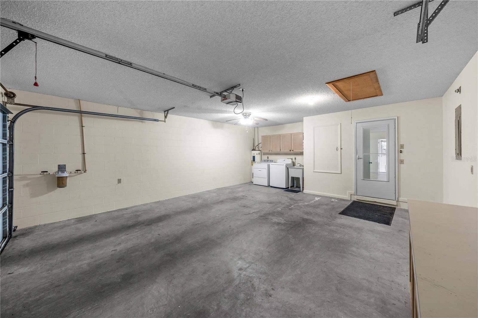 9529 SW 85TH AVENUE, #D, Ocala, FL 34481 9529 SW 85TH AVENUE, #D, Ocala, FL 34481