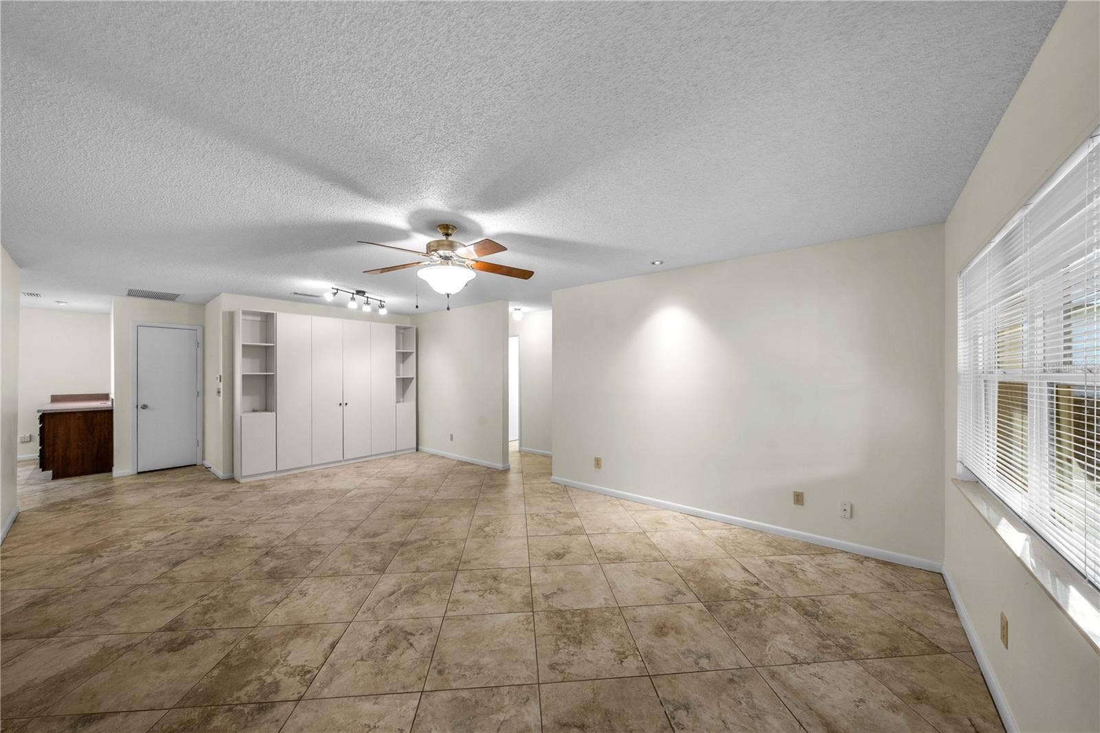 9529 SW 85TH AVENUE, #D, Ocala, FL 34481 9529 SW 85TH AVENUE, #D, Ocala, FL 34481