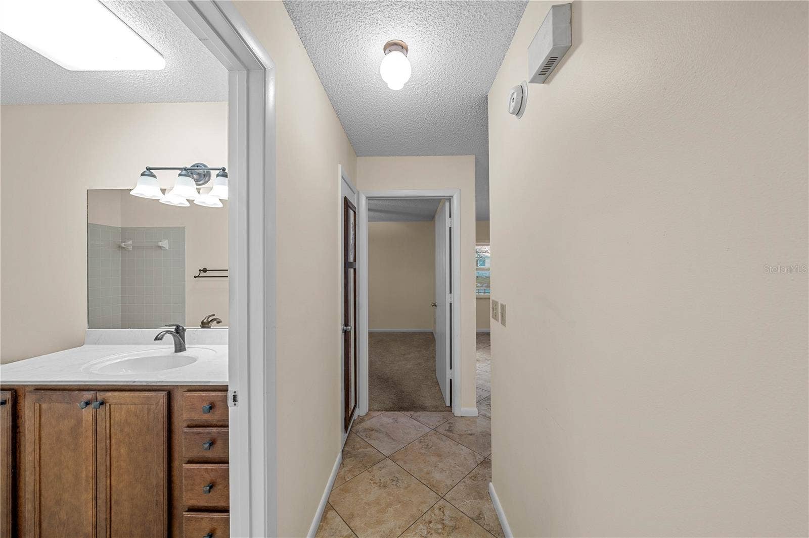 9529 SW 85TH AVENUE, #D, Ocala, FL 34481 9529 SW 85TH AVENUE, #D, Ocala, FL 34481