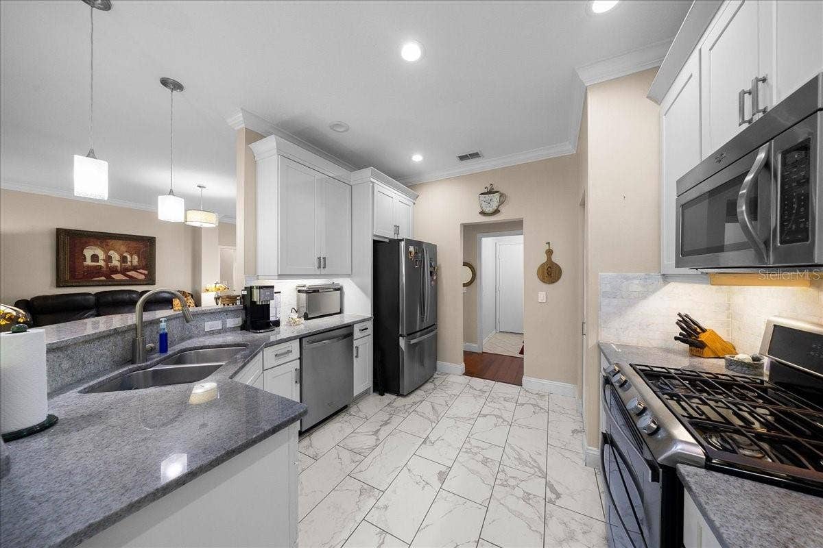 9080 SW 96TH COURT ROAD, Ocala, FL 34481 9080 SW 96TH COURT ROAD, Ocala, FL 34481
