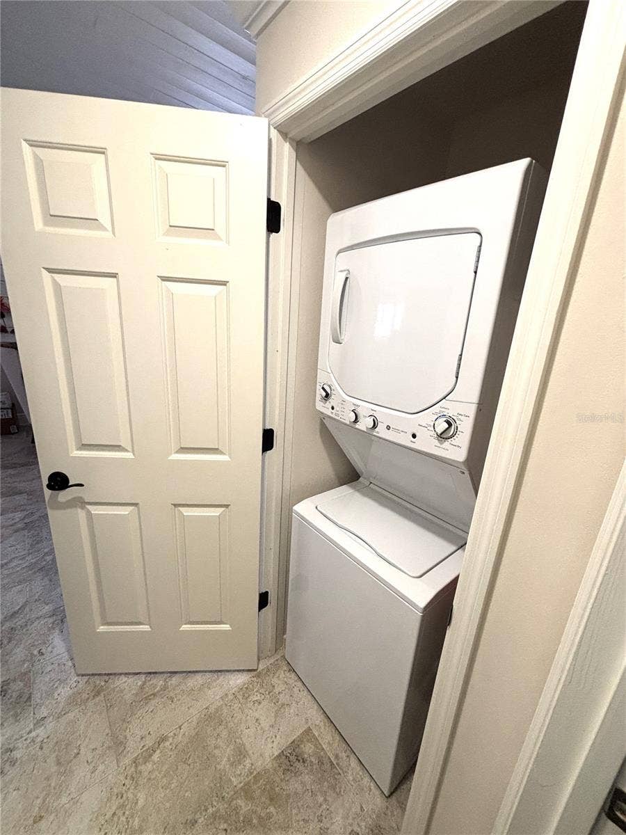 WASHER DRYER