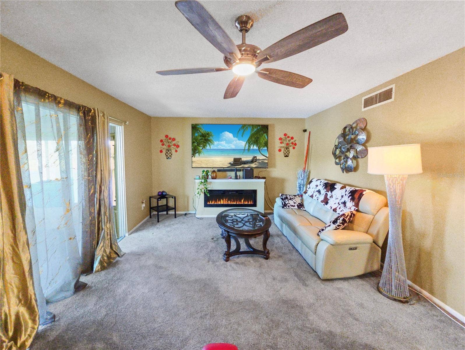 487 MIDWAY DRIVE, #B, Ocala, FL 34472 Living Area